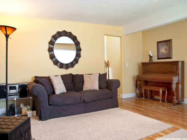 10273 S Crocus St, Sandy, UT 84094 — photo 3