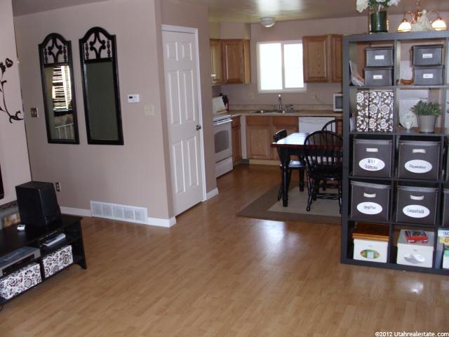 220 N 300 E, Orem, UT 84057 — photo 4