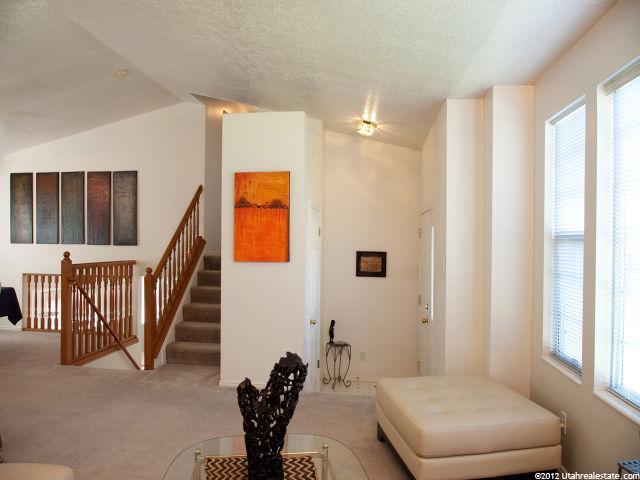 2072 N 900 W, Clinton, UT 84015 — photo 2