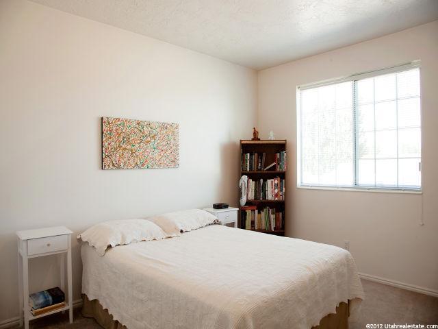 2072 N 900 W, Clinton, UT 84015 — photo 11