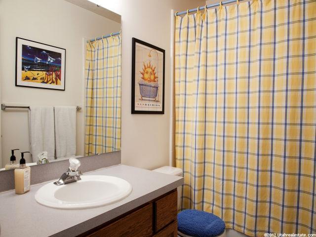 2072 N 900 W, Clinton, UT 84015 — photo 12