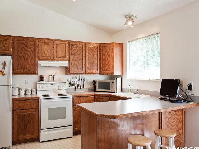 2072 N 900 W, Clinton, UT 84015 — photo 4