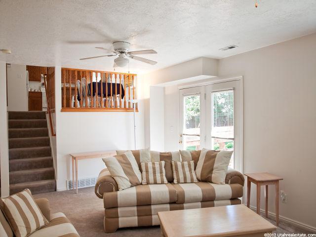 2072 N 900 W, Clinton, UT 84015 — photo 6
