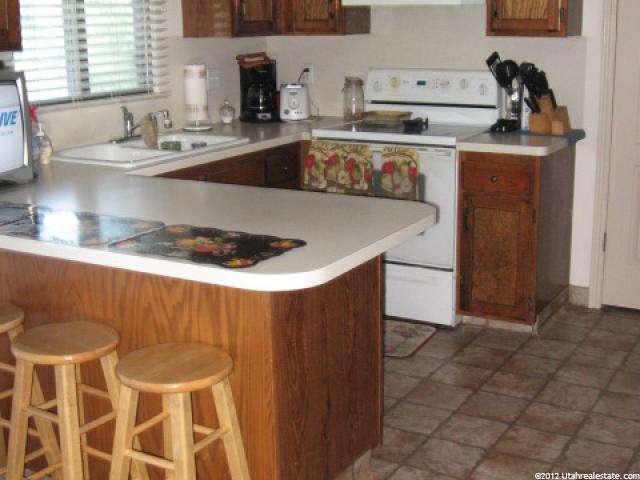 2169 S 50 W, Clearfield, UT 84015 — photo 5