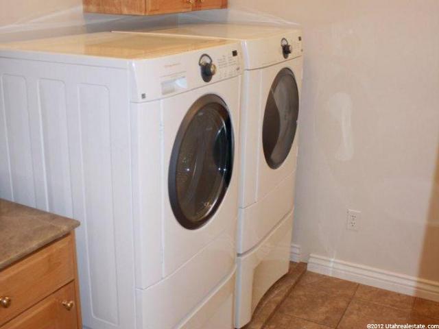 270 W 3950 N, Pleasant View, UT 84414 — photo 7