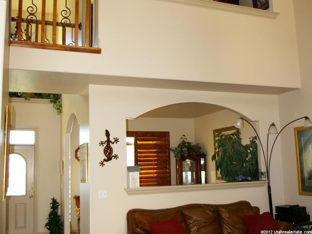 736 E Edgewood S, South Ogden, UT 84403 — photo 7