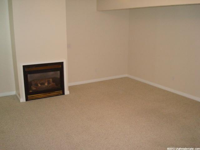 401 E 500 S, Clearfield, UT 84015 — photo 4