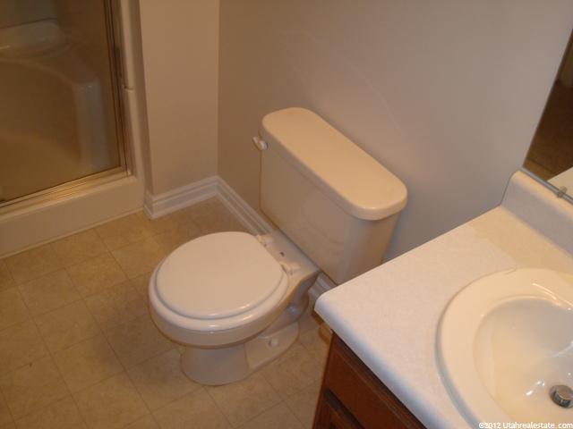 401 E 500 S, Clearfield, UT 84015 — photo 9
