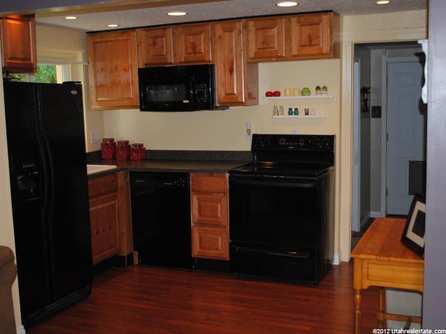 2672 N 2000 W, Farr West, UT 84404 — photo 4