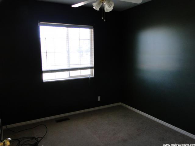 194 S 1300 W, Clearfield, UT 84015 — photo 5