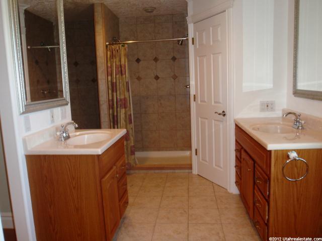 565 N Main St, Millville, UT 84326 — photo 6