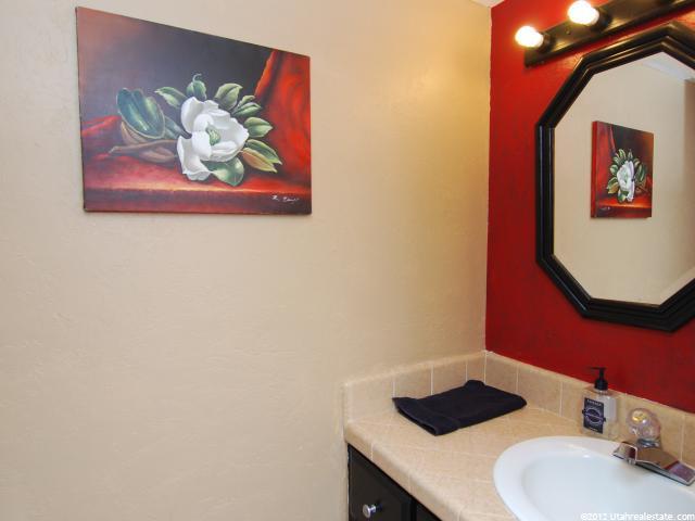 123 E 1470 S, Farmington, UT 84025 — photo 9