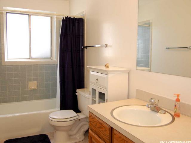 5670 S 3925 W, Roy, UT 84067 — photo 12