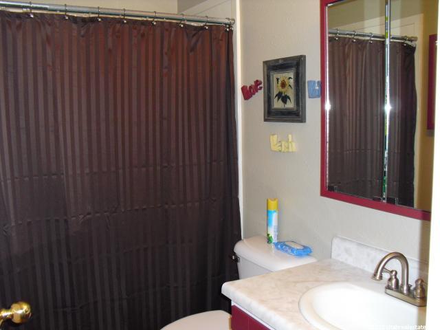575 E 250 N, Vernal, UT 84078 — photo 7