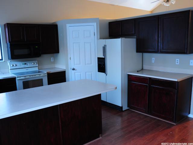 2254 N 1975 E, Layton, UT 84040 — photo 3