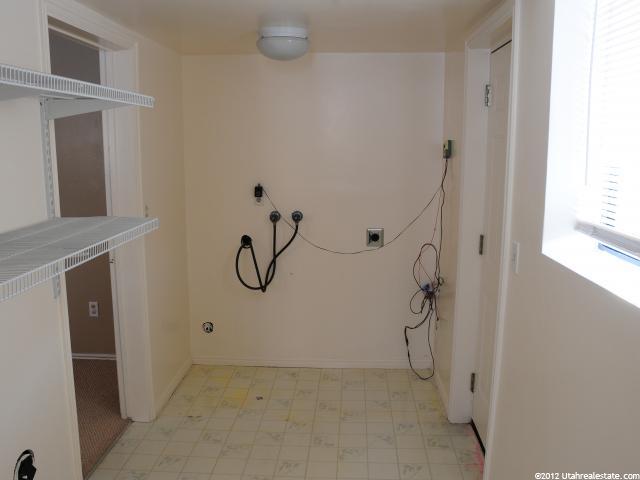 2254 N 1975 E, Layton, UT 84040 — photo 10