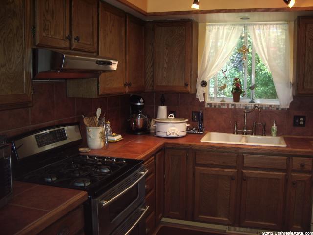 3607 N 2775 E, Layton, UT 84040 — photo 4