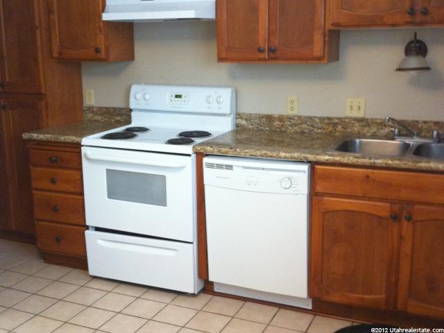 200 E Maple St St S #5, Murray, UT 84107 — photo 3