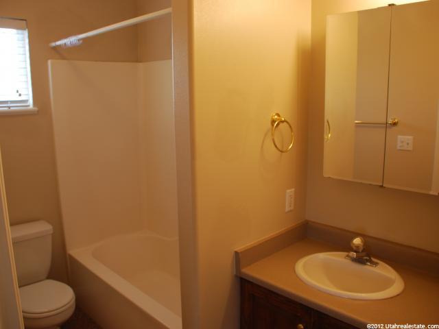 590 W 500 N, Logan, UT 84321 — photo 9