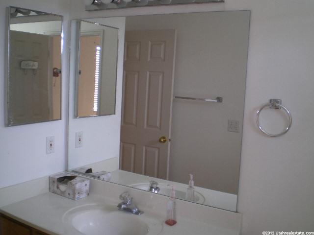 312 W 75 S, Clearfield, UT 84015 — photo 10