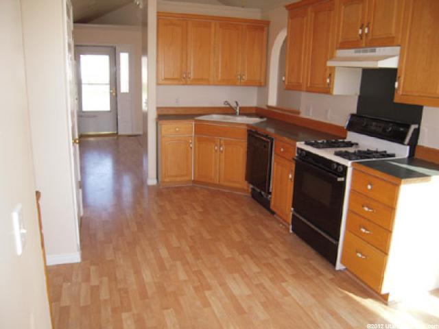 2105 N 650 W, Layton, UT 84041 — photo 8