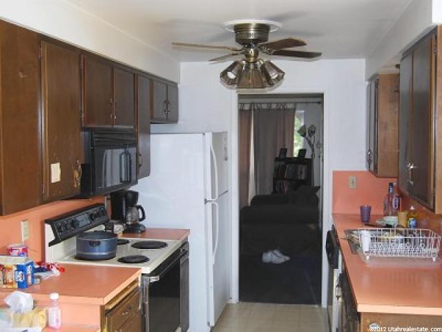5055 S 2600 W, Roy, UT 84067 — photo 10