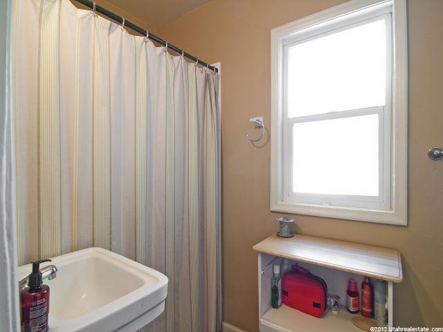 975 E Patterson S, Ogden, UT 84403 — photo 12