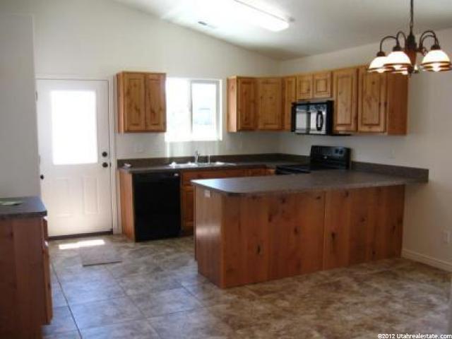 3371 W 4250 S, West Haven, UT 84401 — photo 4