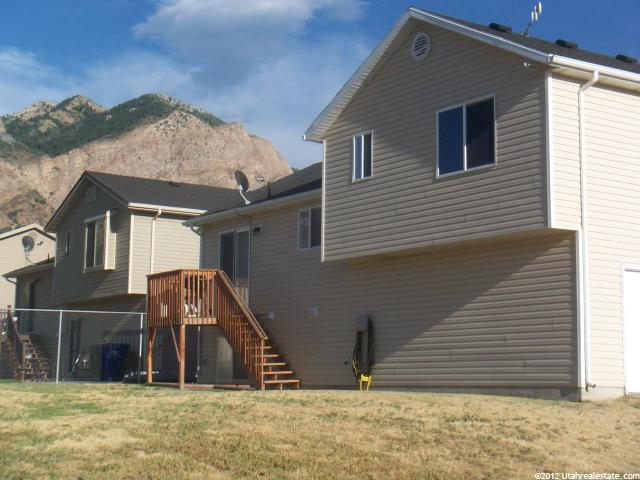 578 E Canyon View Dr N, Ogden, UT 84404 — photo 2