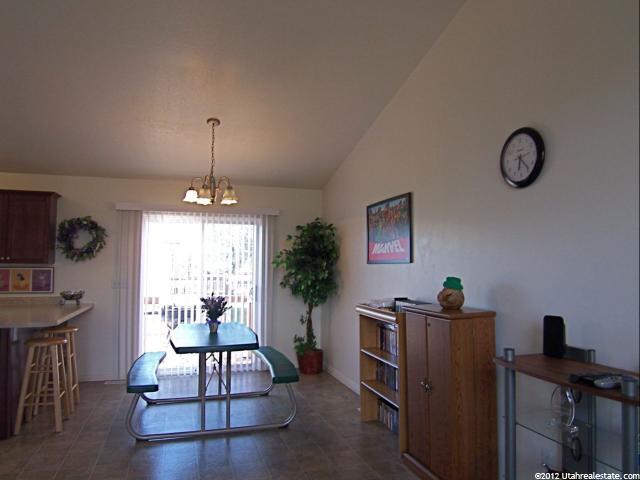 578 E Canyon View Dr N, Ogden, UT 84404 — photo 7