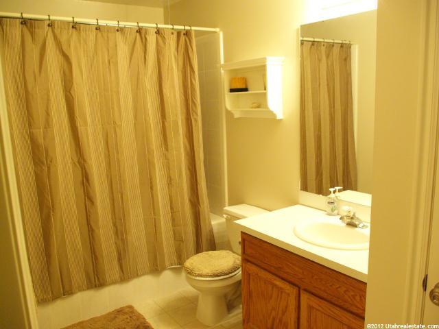 1619 N 2530 W, Clinton, UT 84015 — photo 10