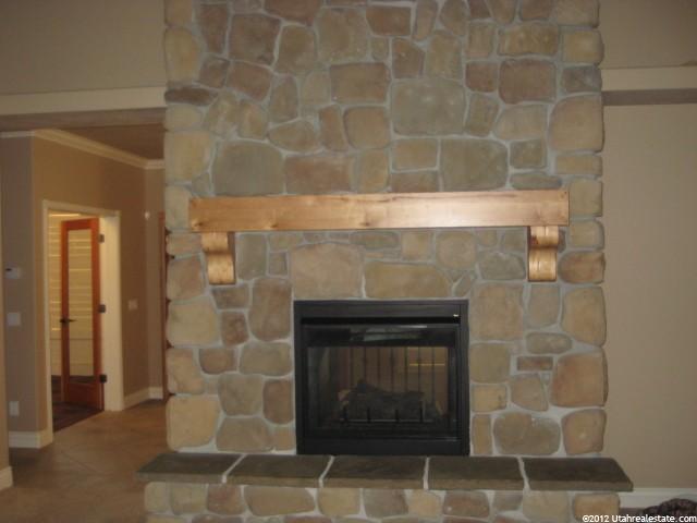5983 N Riverview Cir, Mountain Green, UT 84050 — photo 3