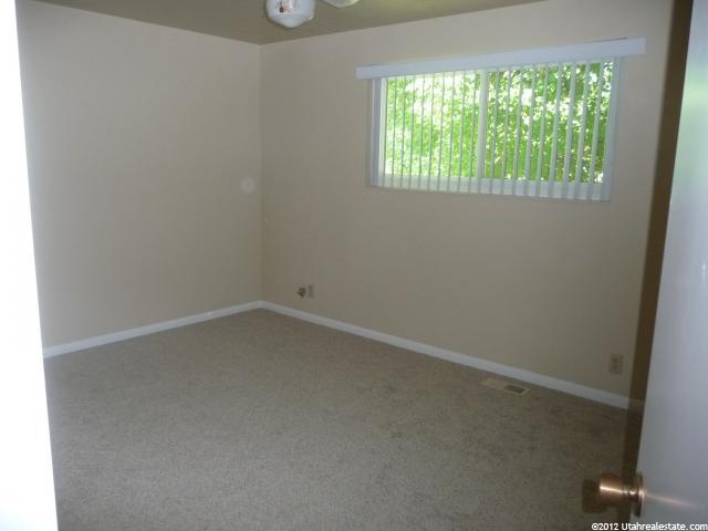 831 E 700 N, Layton, UT 84041 — photo 6