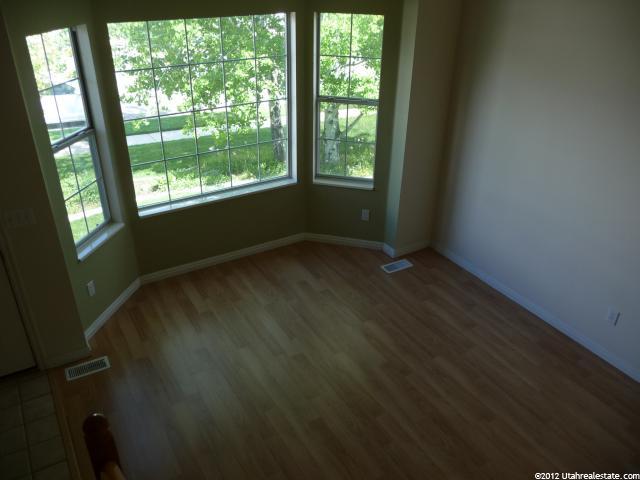 536 S 925 E, Layton, UT 84041 — photo 6
