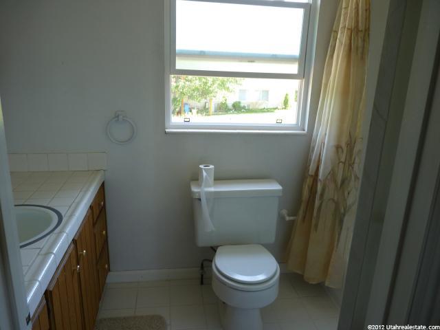 1303 S Orchard Dr, Bountiful, UT 84010 — photo 7