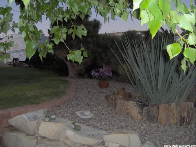 288 E 200 S, Newcastle, UT 84756 — photo 12