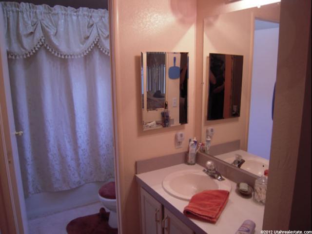 288 E 200 S, Newcastle, UT 84756 — photo 6