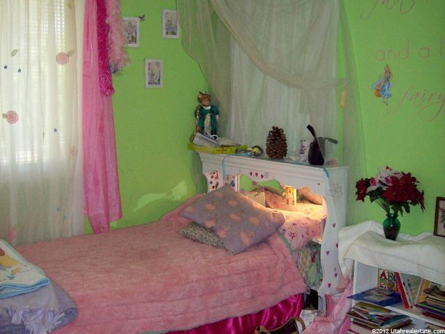 1582 N 1300 W, Clinton, UT 84015 — photo 5