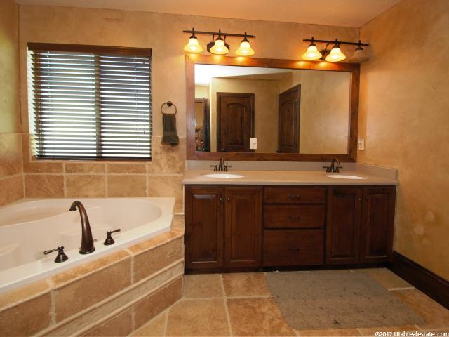 19 E 480 N, Coalville, UT 84017 — photo 7