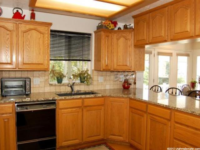 3951 N Mountain Oak Dr E, Eden, UT 84310 — photo 7