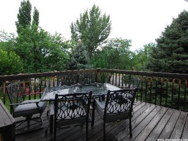 1219 N Ash Dr, Layton, UT 84040 — photo 3