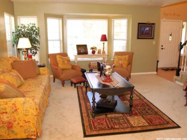 10154 S 2460 E, Sandy, UT 84092 — photo 2