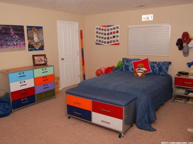 10154 S 2460 E, Sandy, UT 84092 — photo 12