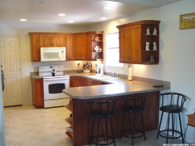 9418 E 500 S, Huntsville, UT 84317 — photo 7