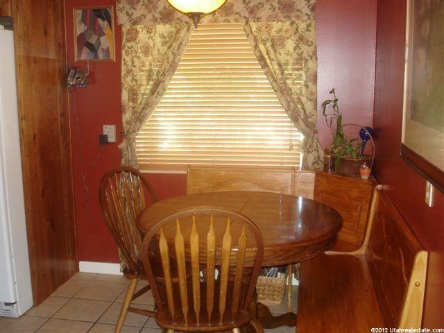 375 N Lauralin Dr E, Logan, UT 84321 — photo 3