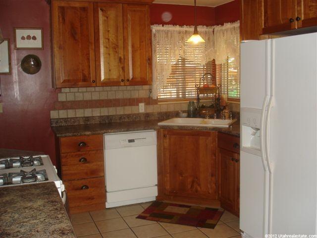 375 N Lauralin Dr E, Logan, UT 84321 — photo 4