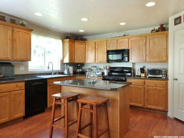 814 E 3300 N, North Ogden, UT 84414 — photo 8