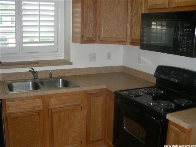 2131 W 2265 N, Clinton, UT 84015 — photo 2