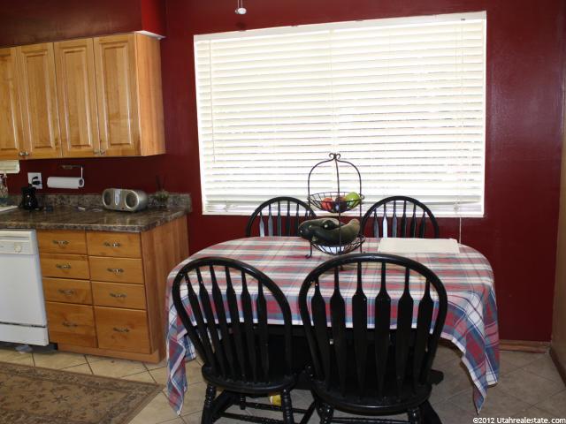 472 E 8490 S, Sandy, UT 84070 — photo 11