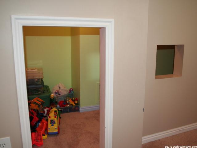 7512 S Maple Cir, South Weber, UT 84405 — photo 11